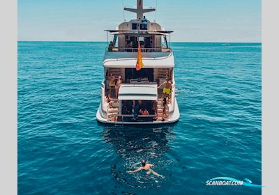 Explorer Yacht 92 Pro 50 Pax Motorbåd 2005, med Carterpillar motor, Spanien