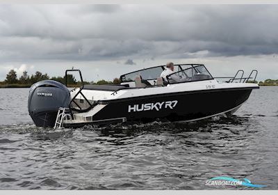 FINNMASTER Husky R7 Motorbåd 2024, Holland
