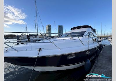 Fairline Phantom 43 Motorbåd 2001, med Volvo TAMD 74P motor, England