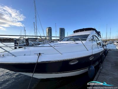 Fairline Phantom 43 Motorbåd 2001, med Volvo TAMD 74P motor, England