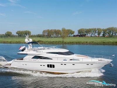 Fairline Squadron 78 - Custom - CVO  Motorbåd 2010, Holland