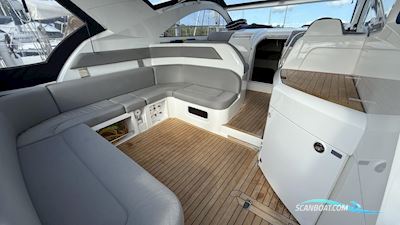 Fairline TARGA 38 Motorbåd 2011, med 2x Volvo Penta D4-300 Ca, 800h motor, Sverige