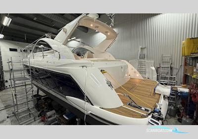 Fairline TARGA 38 Motorbåd 2007, med 2x Volvo Penta D4 300 Ca, 935h motor, Sverige