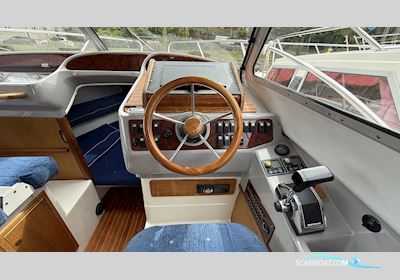 Falcon 26 Fantino Motorbåd 2000, med Mercruiser motor, Sverige