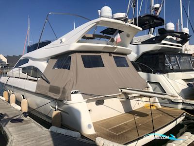 Ferretti 480 Motorbåd 2003, med Man 600 CV motor, Frankrig