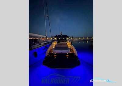 Fim 440 Regina Motorbåd 2024, med Volvo Penta D6 motor, Italien