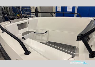 Finnmaster Husky R7 Motorbåd 2022, med Yamaha motor, Sverige