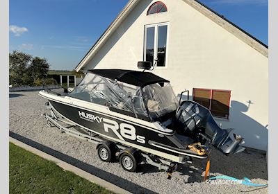 Finnmaster Husky R8 S Motorbåd 2018, med Yamaha motor, Sverige