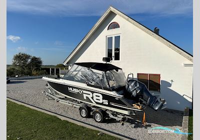 Finnmaster Husky R8 S Motorbåd 2018, med Yamaha motor, Sverige