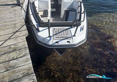 Finnmaster Husky R8S Motorbåd 2017, med Yamaha motor, Finland