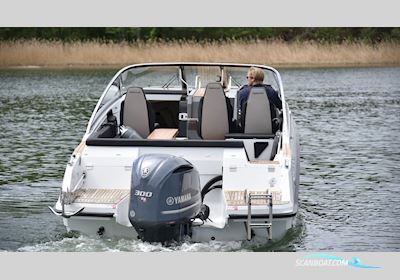Finnmaster T8 Motorbåd 2021, med Yamaha motor, Sverige