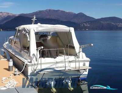 Fjord 32 Cabin Motorbåd 1973, med Volvo Penta motor, Italien