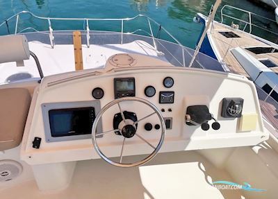 Fountaine Pajot Highland 35 Motorbåd 2011, med Volvo Penta motor, Spanien