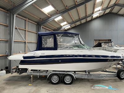 Four Winns 225 Sundowner Motorbåd 2002, med Volvo Penta V8 5,7 GXI motor, Danmark