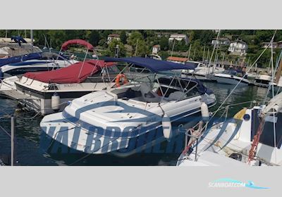 Four Winns 245 SUNDOWNER Motorbåd 2004, med Volvo Penta 5.0 gxi motor, Italien