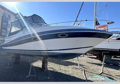 Four Winns 258 Vista Motorbåd 2006, med Volvo Penta 5.7 GXI motor, England