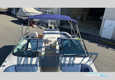 Four Winns SL 262 Motorbåd 2014, med Volvo Penta 8.1 Gi motor, Schweiz