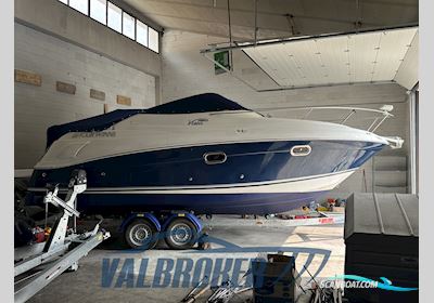 Four Winns Vista 248 Motorbåd 2004, med Volvo Penta 5.0 Gxi motor, Italien