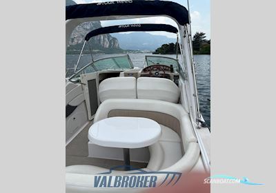 Four Winns Vista 268 Motorbåd 2005, med Volvo Penta 5.7 GiE motor, Italien