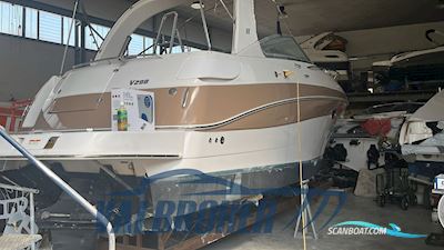 Four Winns Vista 288 Motorbåd 2008, med Mercury MCM 3777 MPI V8 6.2 BRAVO I motor, Italien