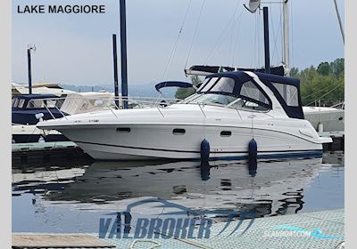 Four Winns Vista 328 Motorbåd 2005, med Volvo Penta 5.0 Gxi/DP-S motor, Italien