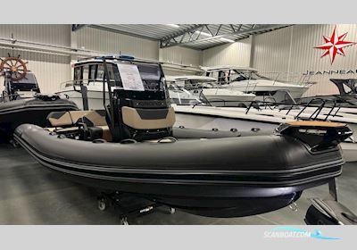 GRAND D600 LUX Motorbåd 2024, med Mercury motor, Sverige