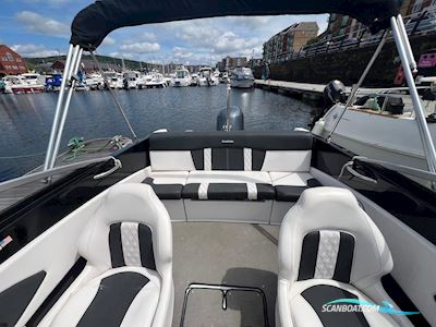 Glastron GT 185 Motorbåd 2017, med Yamaha motor, England
