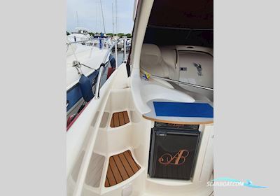 Gobbi 345 SC Motorbåd 2000, med Volvo Penta Kad 43 motor, Italien