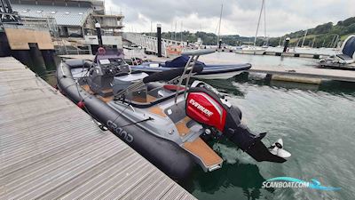 Grand 850 Motorbåd 2018, med Evinrude motor, England