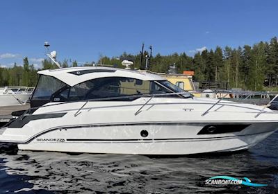 Grandezza 28 OC Motorbåd 2018, med Volvo Penta D4 motor, Sverige
