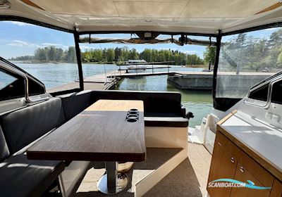 Grandezza 33 OC Motorbåd 2015, med Mercruiser 4.5 Axius Premium 250 motor, Finland