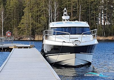 Grandezza 40 CA Motorbåd 2017, med Volvo Penta D4-300 Dph Evc-EC motor, Finland