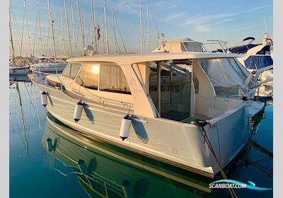 Greenline 33 Motorbåd 2018, med Volvo Penta D-3 motor, Kroatien