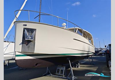 Greenline 33 Motorbåd 2011, Frankrig