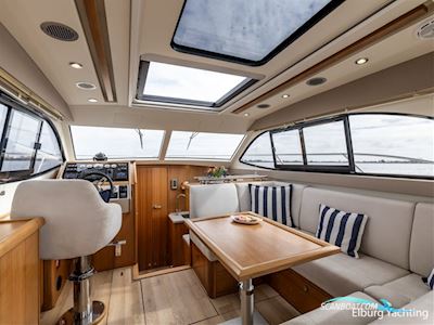 Haines 32 - Offshore Motorbåd 2016, Holland