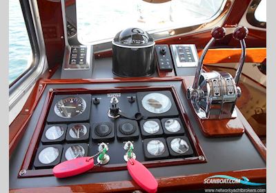 Halmatic Nelson 40 ex Pilot Boat Motorbåd 1975, med Aifo Fiat 100 - 8361 Srm 32s motor, Italien