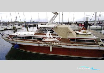 Hansen & Arnutzen Norway Hansen & Arnutzen Norway Mahogany Cruiser Motorbåd 1972, med Cummins motor, Tyskland