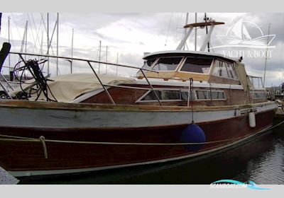 Hansen & Arnutzen Norway Hansen & Arnutzen Norway Mahogany Cruiser Motorbåd 1972, med Cummins motor, Tyskland