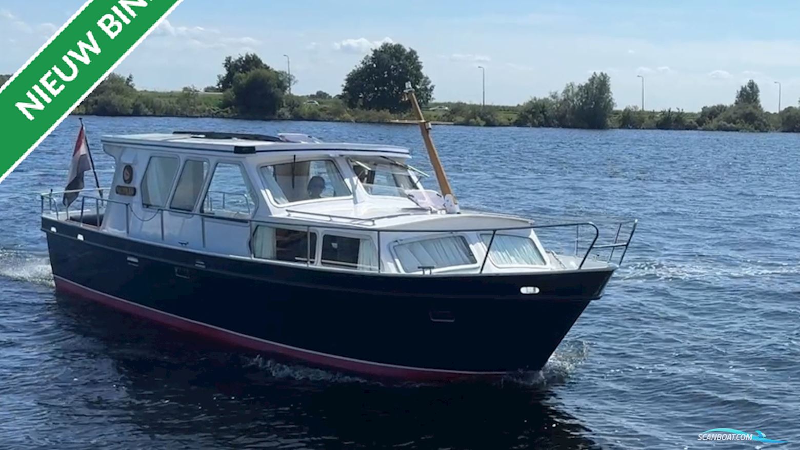 Hooveld Kruiser 980 OK Motorbåd 1980, med Peugeote Indenor motor, Holland