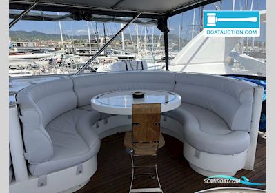 Horizon Elegance 82S Motorbåd 2001, med Caterpillar motor, Spanien