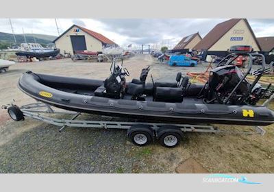 Humber Ocean Pro 8.0m Motorbåd 2022, med Mercury 4.6ltr V8 ProXS XL DS motor, England