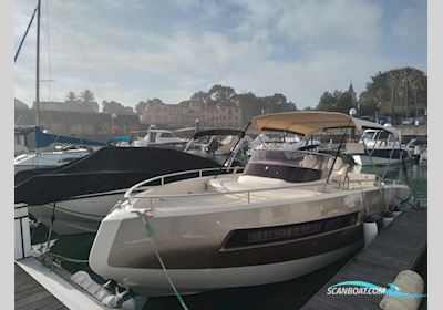Invictus 280 GT Motorbåd 2016, med Volvo Penta 5.7 Gxi/V8 motor, Portugal