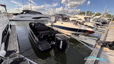 Iron 707 Motorbåd 2019, med Evinrude 200 Ca, 130h motor, Sverige