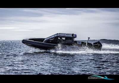 Iron 827 Coupe Motorbåd 2024, med Mercury 400 V10 Verado motor, Sverige
