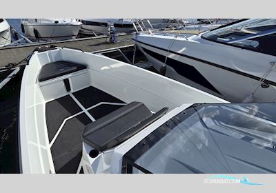 Iron 827 T-Top Motorbåd 2022, med Mercury V8 Ams motor, Sverige