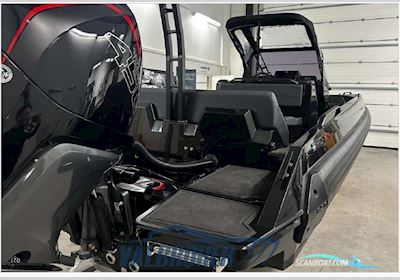 Iron Boats 827 R Motorbåd 2022, med Mercury Racing motor, Finland