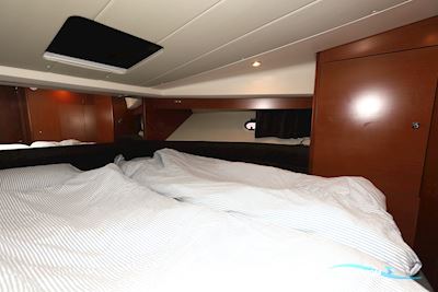 Jeanneau 390S Motorbåd 2011, med Cummins D6 4.2 Mercruiser 320S Bravo III motor, Danmark