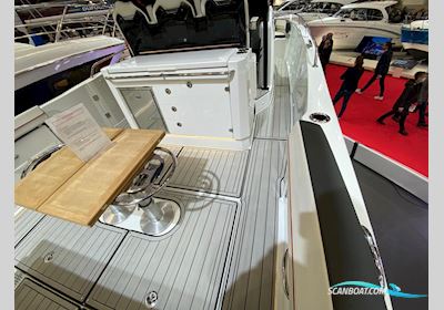 Jeanneau Cap Camarat 10.5 CC New Model Motorbåd 2024, med X motor, Holland