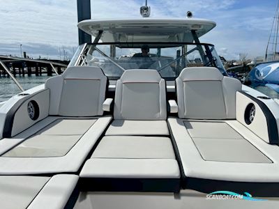 Jeanneau Cap Camarat 12.5WA-New Version Motorbåd 2024, med Yamaha 300 V6 4.2L motor, Frankrig