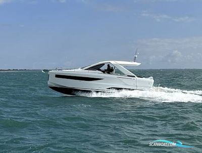 Jeanneau DB37 Motorbåd 2024, med Volvo Penta D4 motor, England